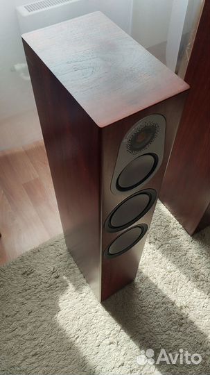 Напольная акустика Monitor Audio Silver 300 walnut