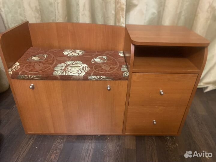 Тумба в прихожую бу