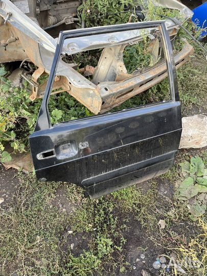 Дверь задняя правая ваз 2114