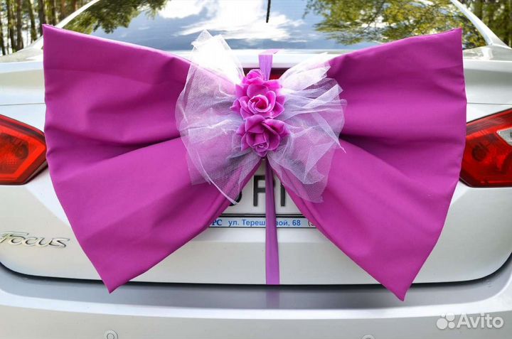 Свадебные украшения на машину