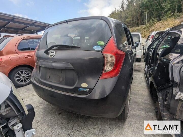 Дверь передний правый nissan note