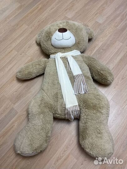 Большие плюшевые медведи