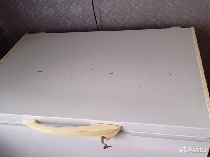 Морозильная камера (ларь)