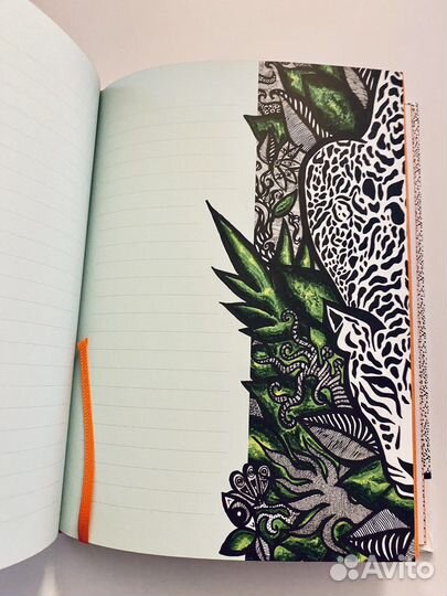 Блокнот для записей с иллюстрациями Лейлы Алиевой