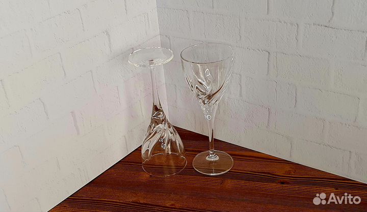 Бокалы для вина, шампанского, виски