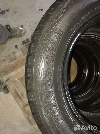 Yokohama Geolandar A/T-S G012 215/65 R16 H