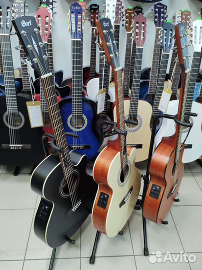 Электро-акустическая гитара гитара Cort SFX