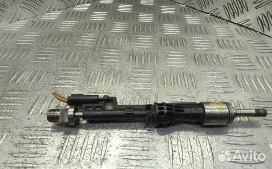 Форсунка бензиновая BMW 5 F10/F11 (4BA01B704)