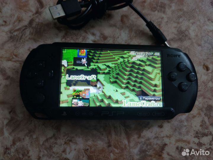 Sony PSP прошитая, много игр