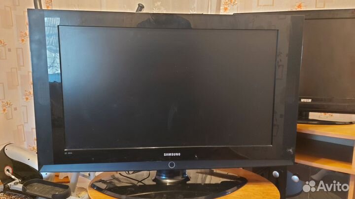 Телевизор samsung