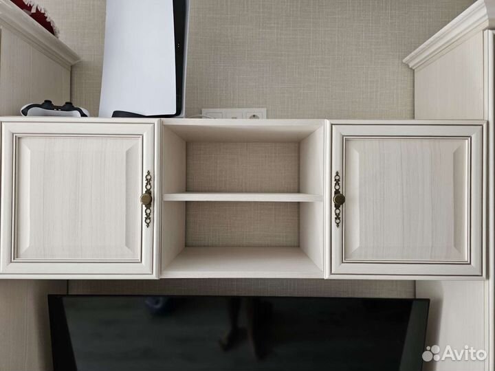 Полка навесная