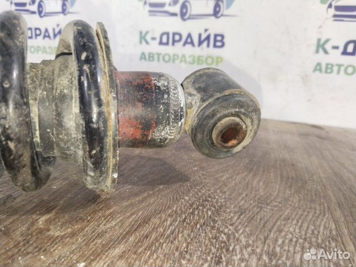 Амортизатор задний Toyota Mark Ii седан JZX110