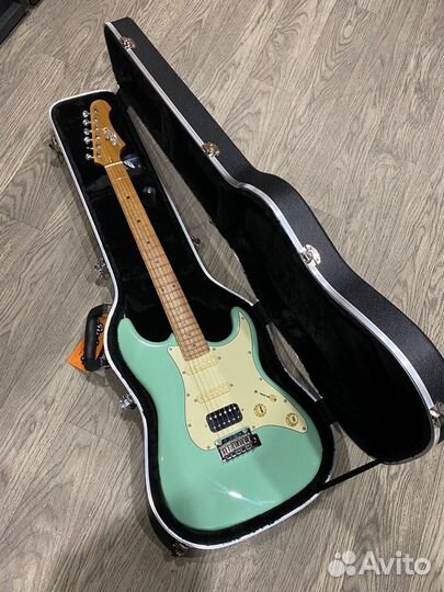 Жесткий кейс для электрогитары (Новый)