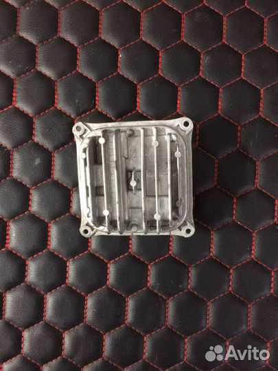 Блок розжига фары Mercedes W222