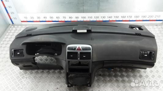 Панель приборов (торпедо) peugeot 307 (GSE04IS01)