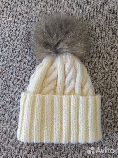 Шапка вязаная