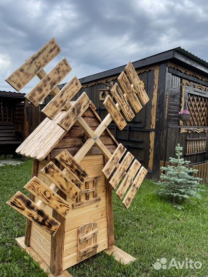 Колодец и мельница декоративные