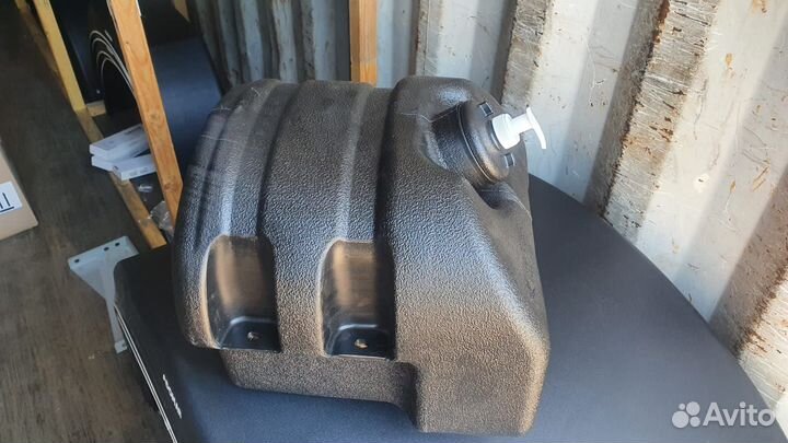 Рукомойник для авто 18 литров Италия