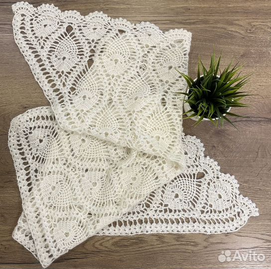 Шаль вязаная