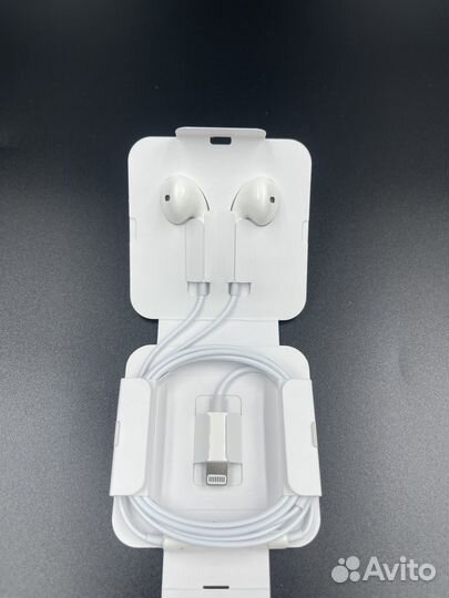 Наушники apple earpods lightning новые проводные