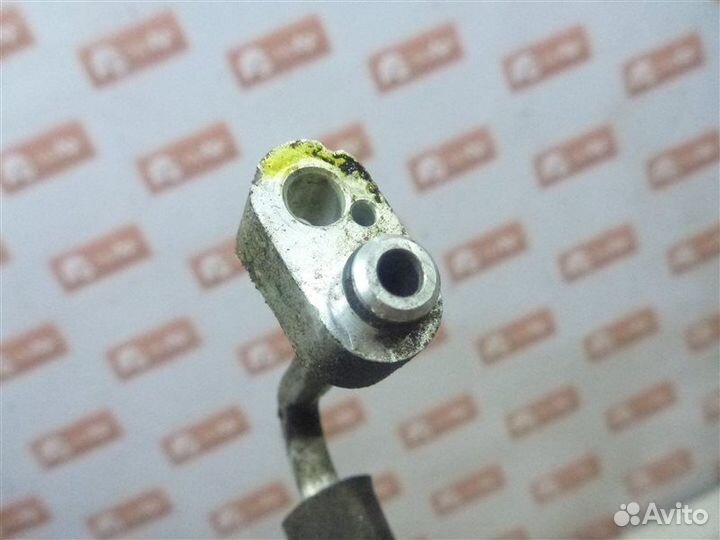 Трубка кондиционера Land Rover Discovery L319 AJ41