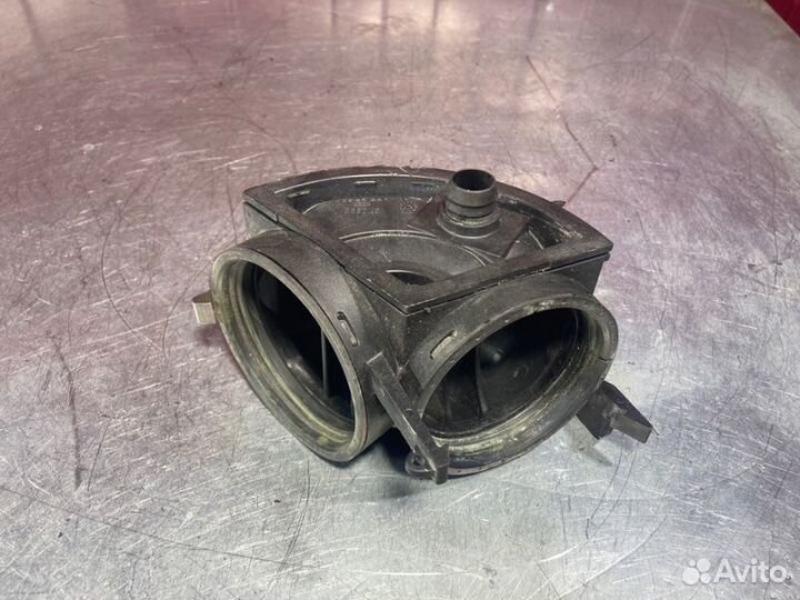 Патрубок воздушного фильтра Mercedes Clk A209 M112