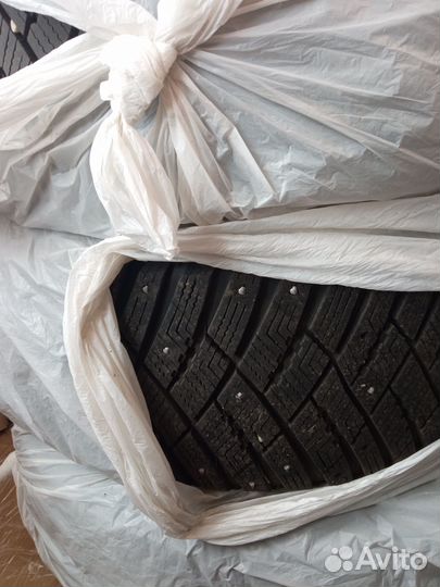 Goodyear Ultragrip Ice Arctic 235/55 R17