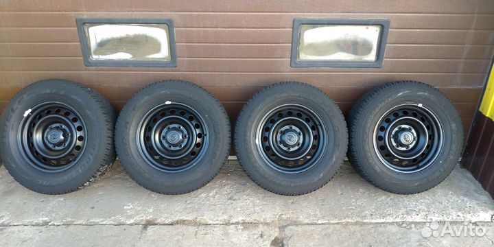 Bridgestone Dueler A/T 265/65 R17 112S