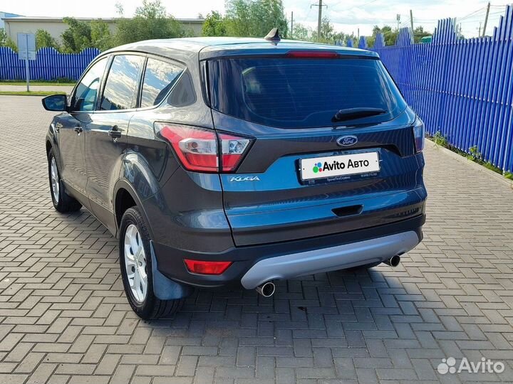 Ford Kuga 2.5 AT, 2017, 97 000 км