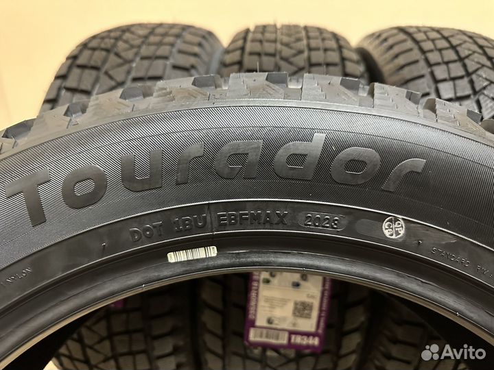 Tourador Winter Pro TSS1 235/60 R18 107T