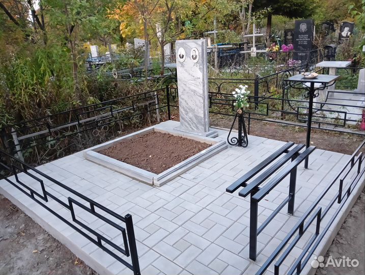 Благоустройство могил,бордюры,плитка на могилу
