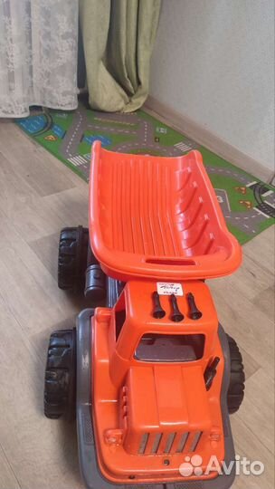 Большой грузовик игрушка