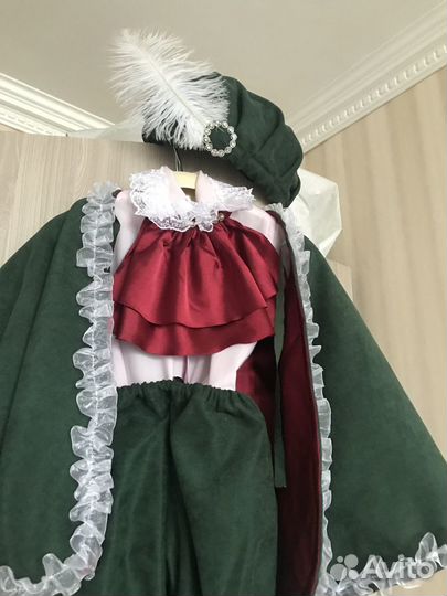 Детский костюм “Пажа»