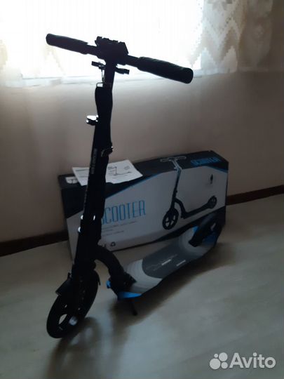 Городской Самокат Скутер