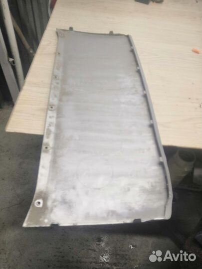 Накладка переднего бампера Ford Kuga 2