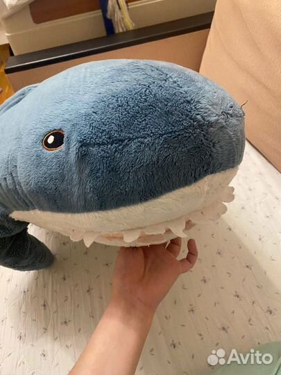 Б/у мягкая игрушка акула 1 метр