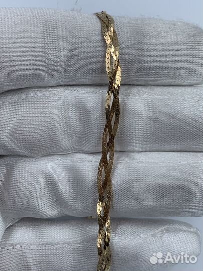 Золотой браслет