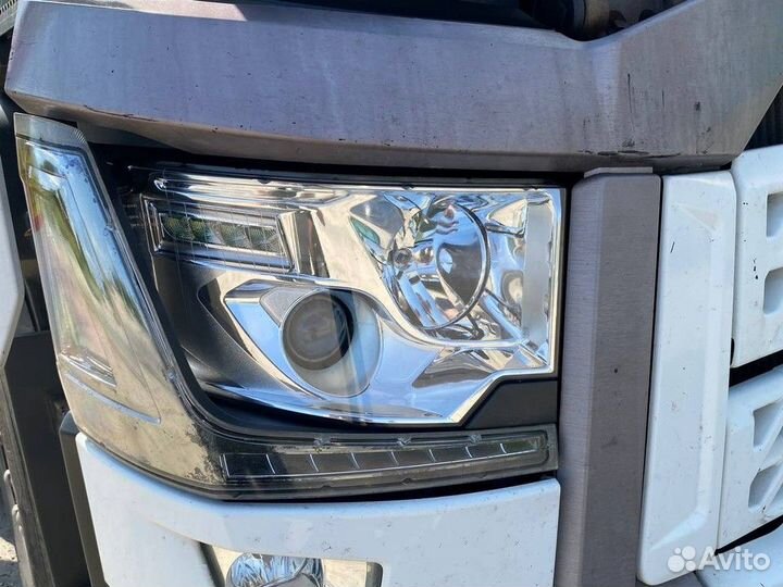 Ноускат с технологией умных фар Renault T