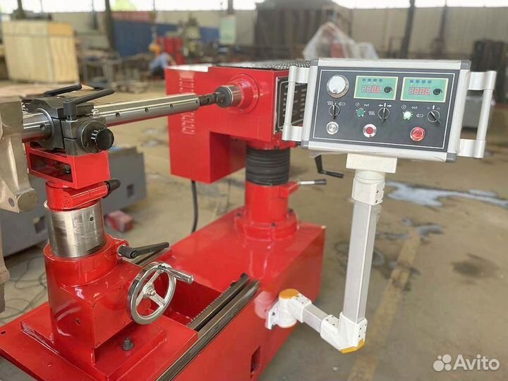 Горизонтально-расточной станок гбц