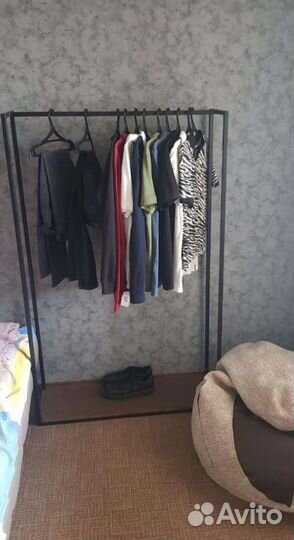 Вешалка напольная