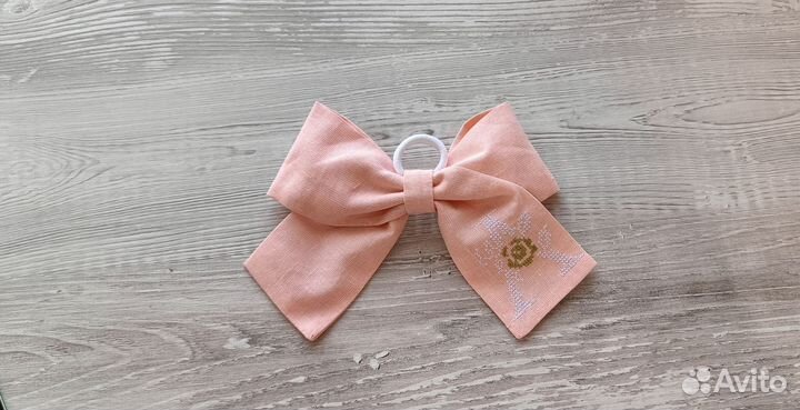 Бант на волосы