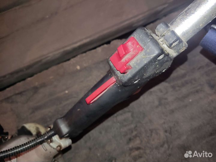 Триммер бензиновый зубр