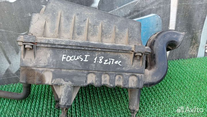 Корпус воздушного фильтра Форд Фокус1