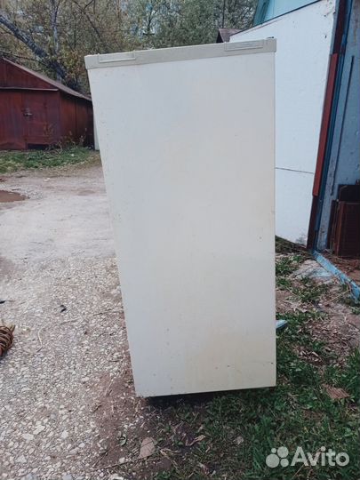 Холодильник 