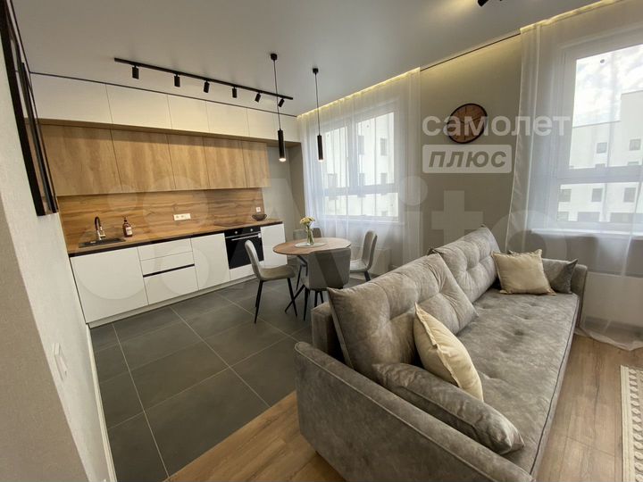 2-к. квартира, 54,3 м², 9/10 эт.