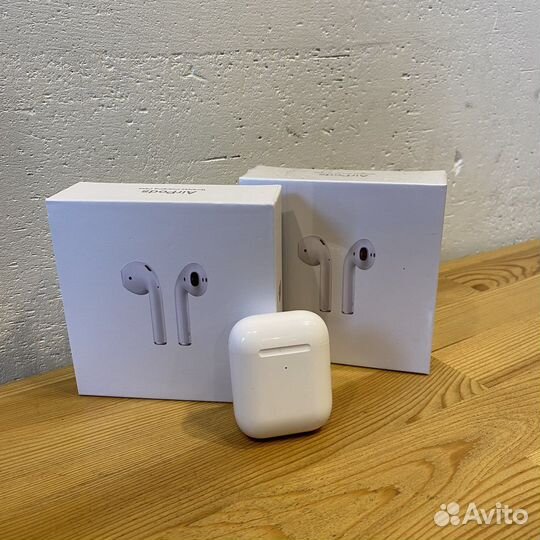 Apple AirPods 2
