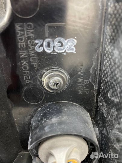 Фара левая Chevrolet Captiva C140