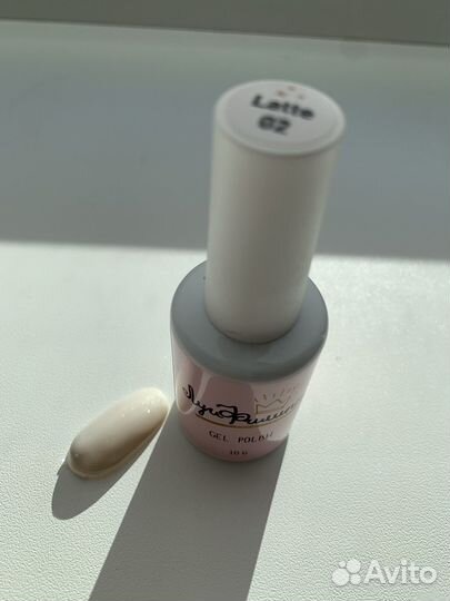 Гель лак для ногтей