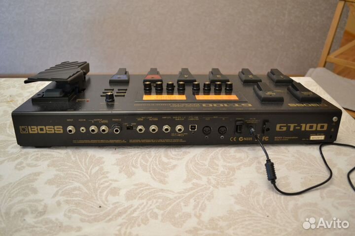 Boss GT-100 гитарный проц