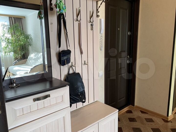 2-к. квартира, 51 м², 8/9 эт.